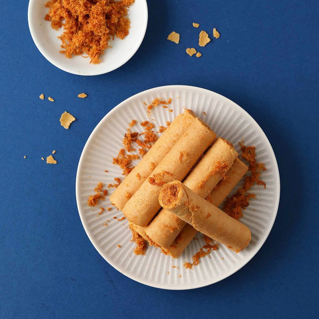 Hiwalk - Pork Floss Filled XT (Extra Thick) Egg Rolls (4 packs/ 8 rolls in a box)