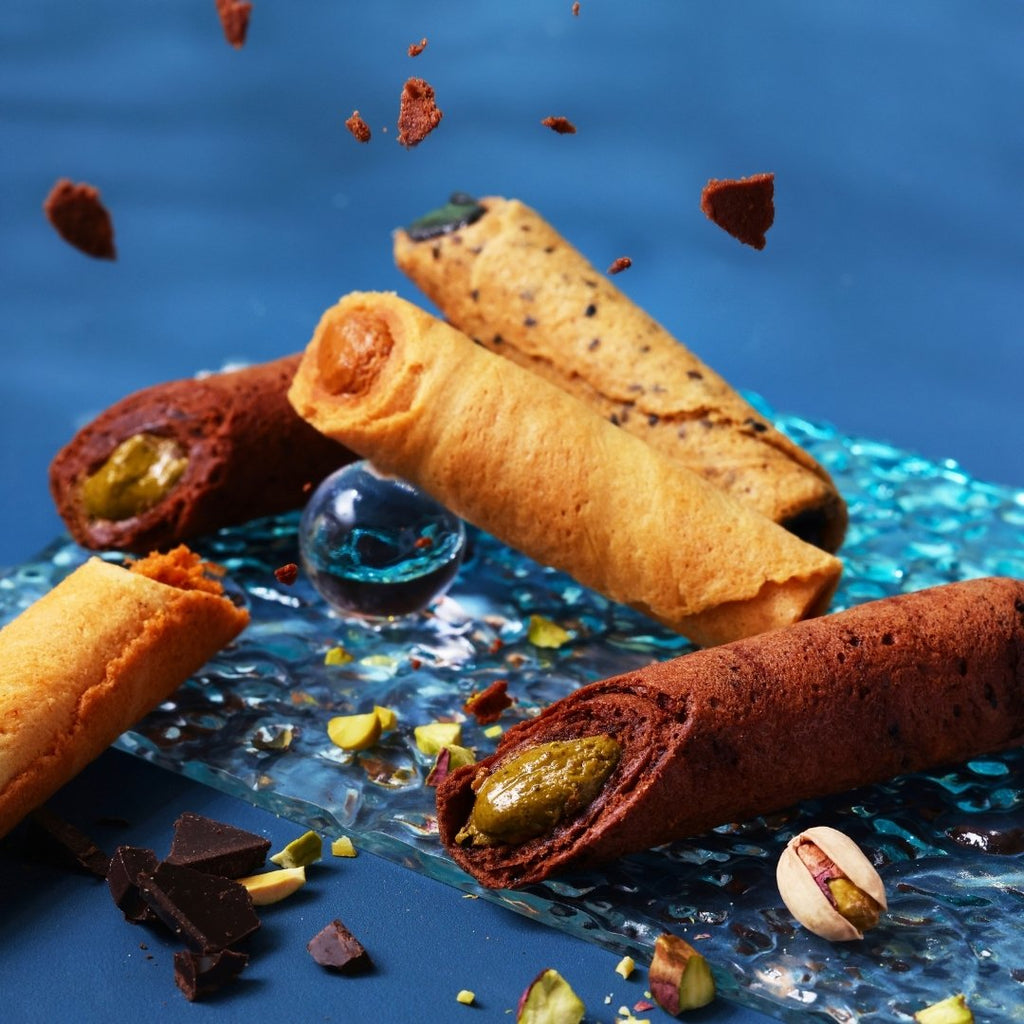Hiwalk - Assorted Egg Rolls Mid-Autumn Gift Set (8 packs/ 14 rolls in a box)