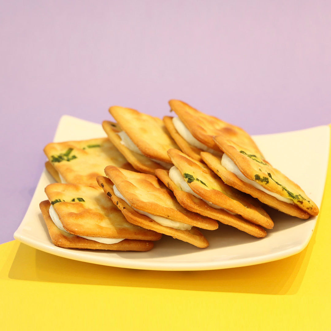 Hiwalk - Milk Nougat Cracker (12pcs)